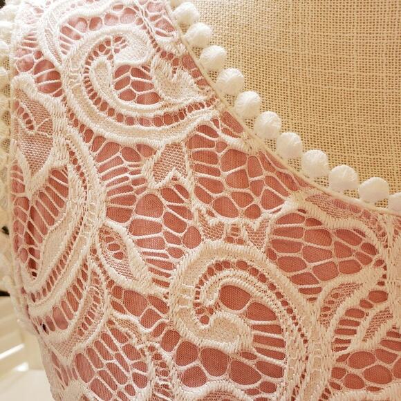 MAI SOI PINK LACE MAXI DRESS SIZE SMALL - Picture 2 of 6